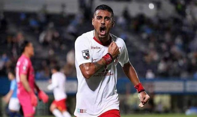 九游体育-山东泰山官宣：莱昂纳多加盟 已抵达国内正在隔离