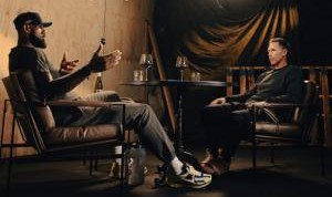 名记调侃詹姆斯：失误片段不会放进播客 球场大脑不在芝加哥